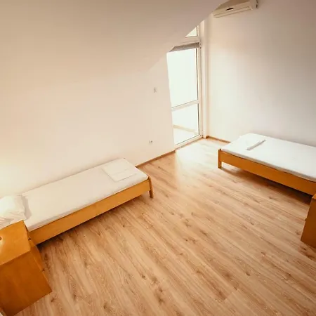 Апартаменты Village Равда